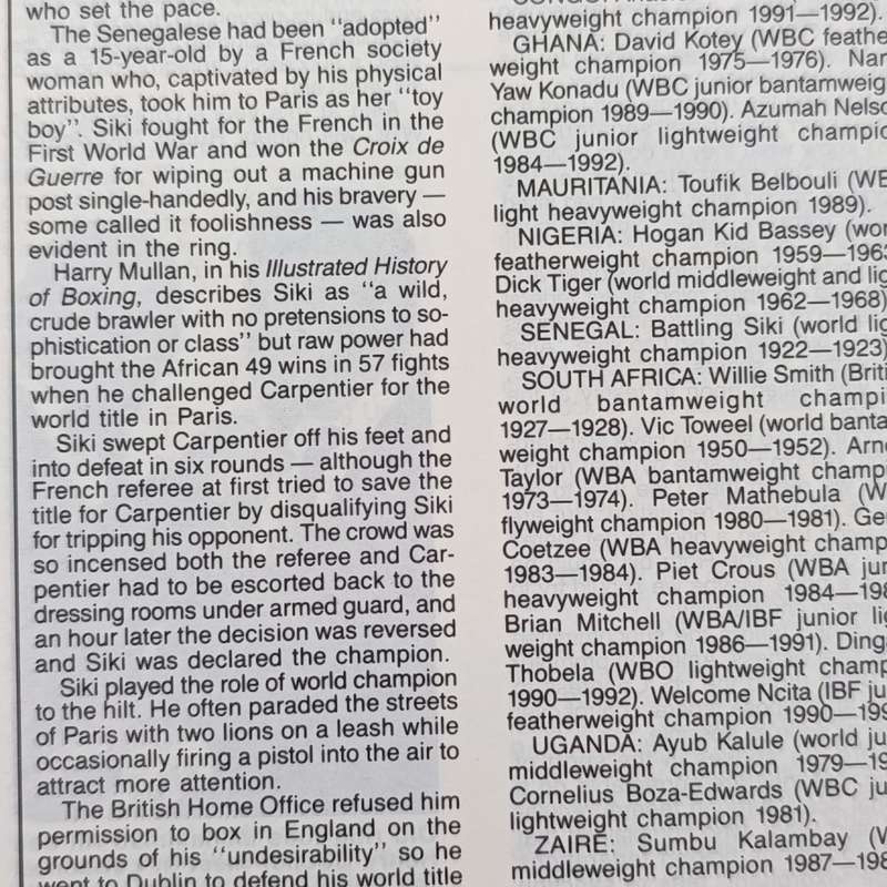 Boxing World magazine - November 1992