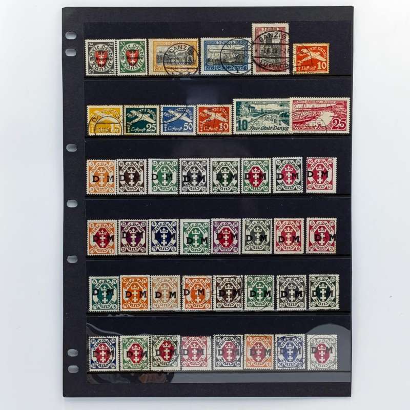 Freie Stadt Danzig - Lot of 325 stamps Excellent collection