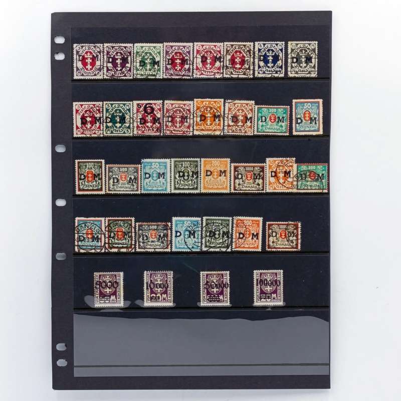 Freie Stadt Danzig - Lot of 325 stamps Excellent collection