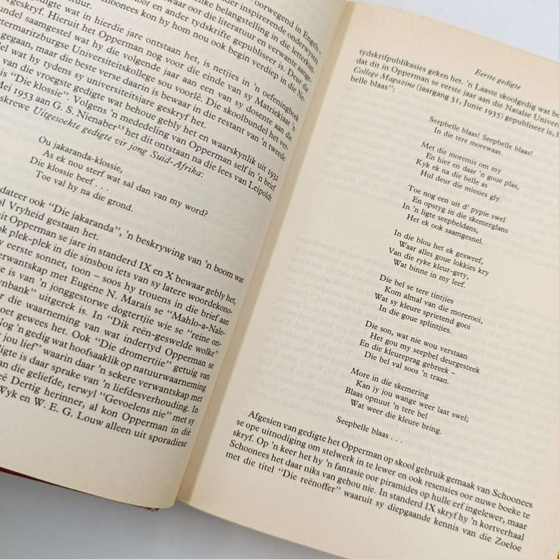 D.J Opperman - 'n Biografie deur J.C Kannemeyer