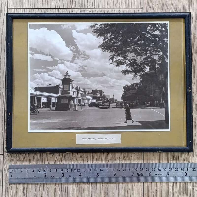 Vintage photo of Bulawayo Main Street, Circa 1947