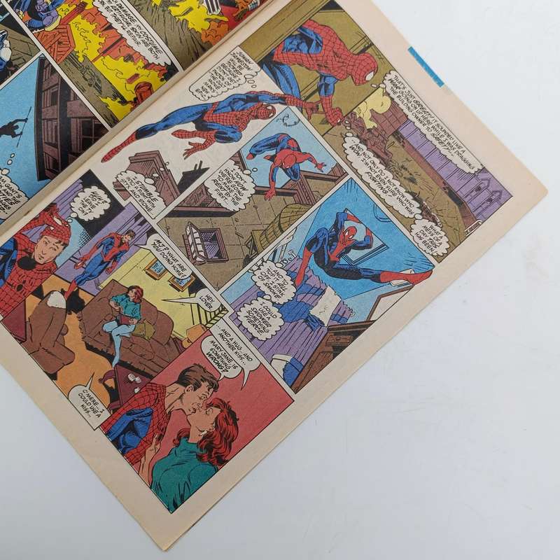 Lot of 3 The Amazing Spider-Man comics - #369, 373, 376 - 1992/1993 issues