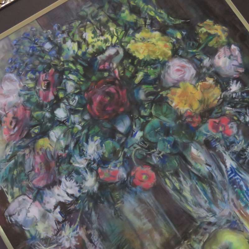 Anne Collins still life painting - Size with frame: 77cm x 97cm - Size without frame: 59.5cm x 79cm