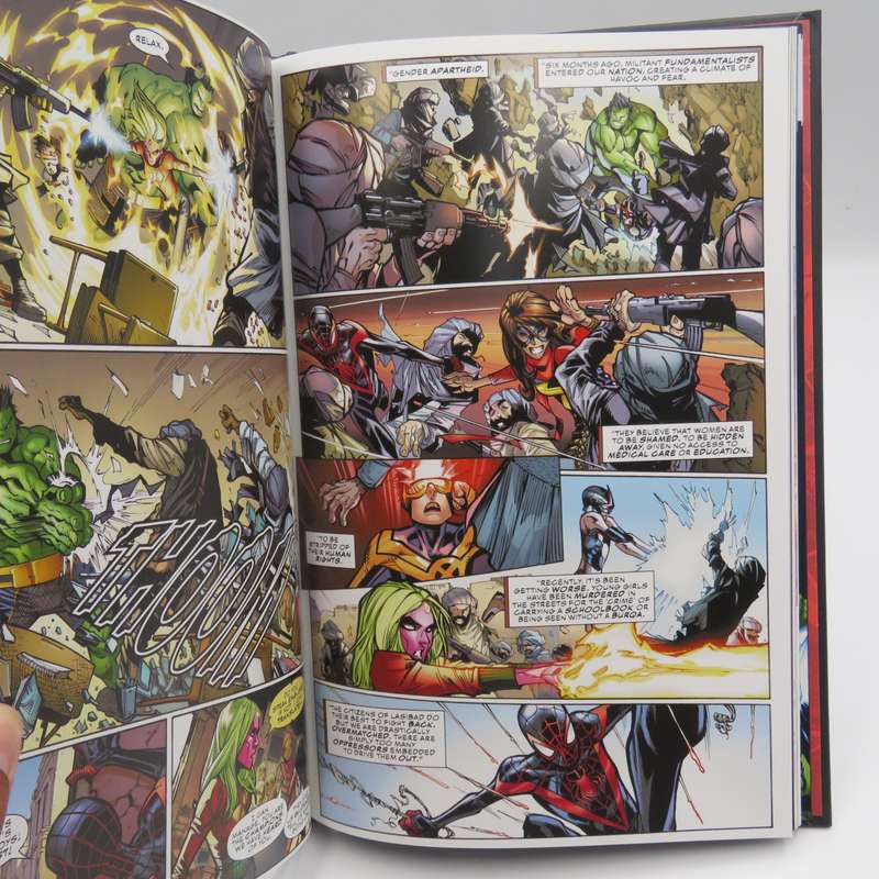 Marvel #143 Champions change the world graphic novel