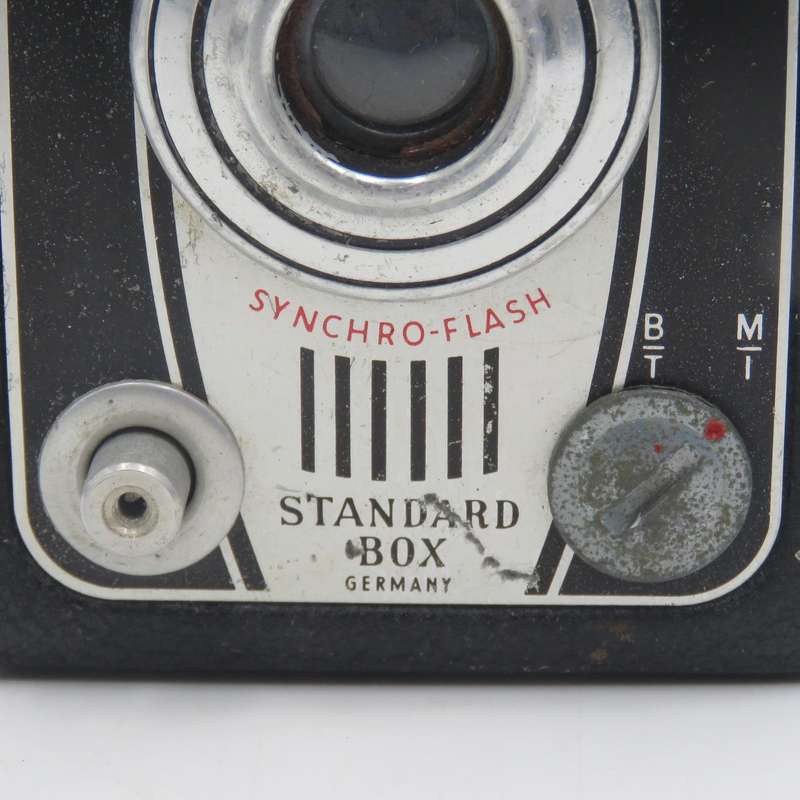 Vintage Bilora synchro-flash standard Box camera