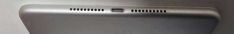iPad Mini 4 128GB WiFi only !Digitizer cracked!