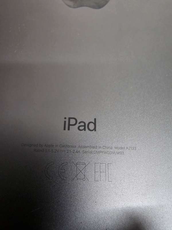 iPad mini 5 64GB WiFi only !Digitiser cracked!