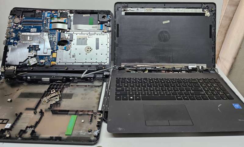 2 x HP 250 G6 - Spares or Repairs