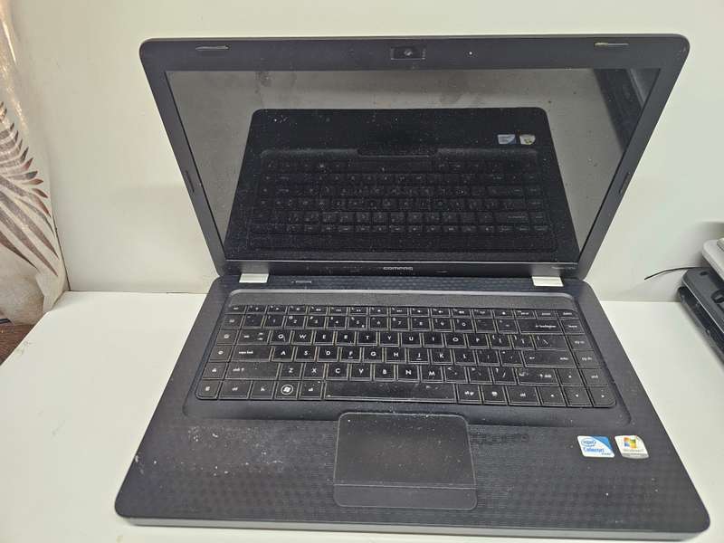 Various laptop parts - Spares or repairs