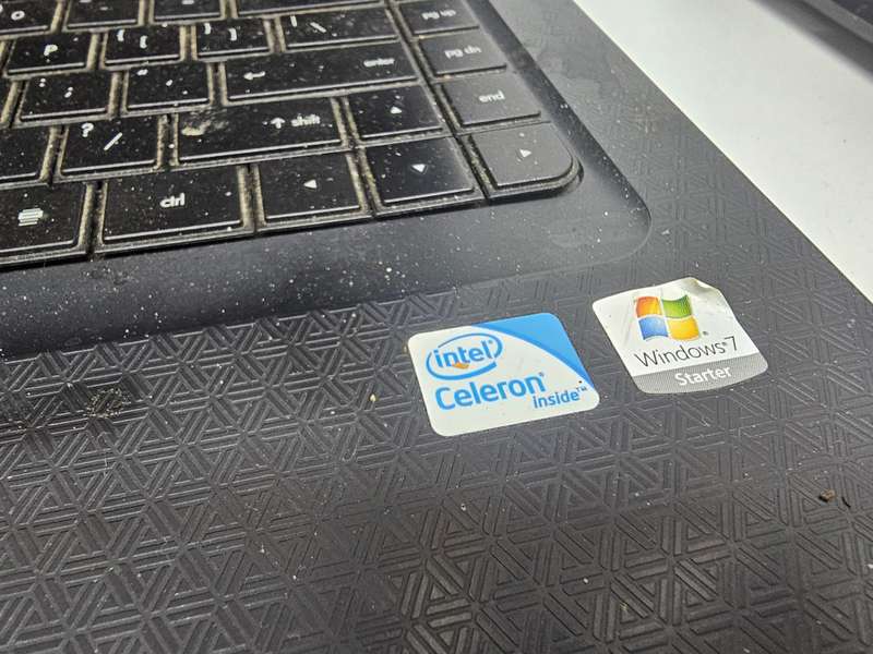 Various laptop parts - Spares or repairs