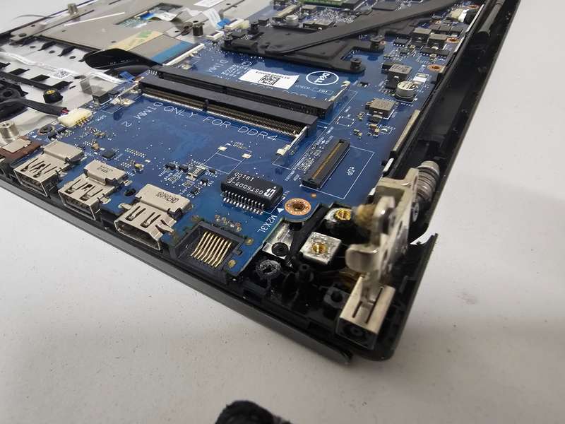 Dell i7 motherboard and palmrest only - spares or repairs