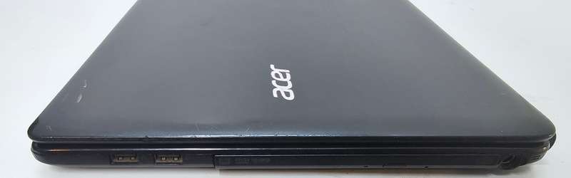 Aspire E1-570 - i3 - 4GB RAM - 1TB HDD - Spare or Repairs