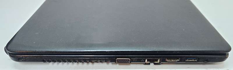 Aspire E1-570 - i3 - 4GB RAM - 1TB HDD - Spare or Repairs