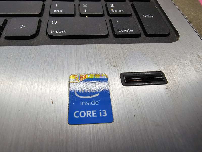 HP Probook i3-5010U - 4GB RAM - 500GB HDD - No bottom cover - Needs new battery