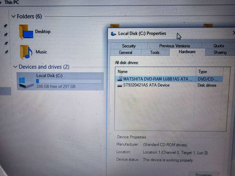 Lenovo G550 Celeron-B800  2GB RAM 320GB HDD - Needs a new battery