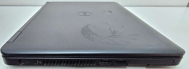 Dell Latitude E5540 i5-4310U 2GB RAM - Spares or Repairs