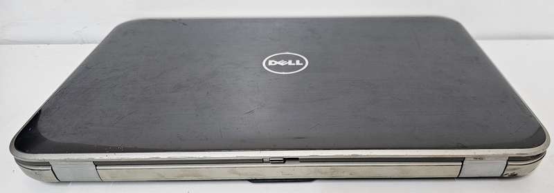 Dell Inspiron 5720 - i7 8GB RAM 500GB HDD - Needs a new screen
