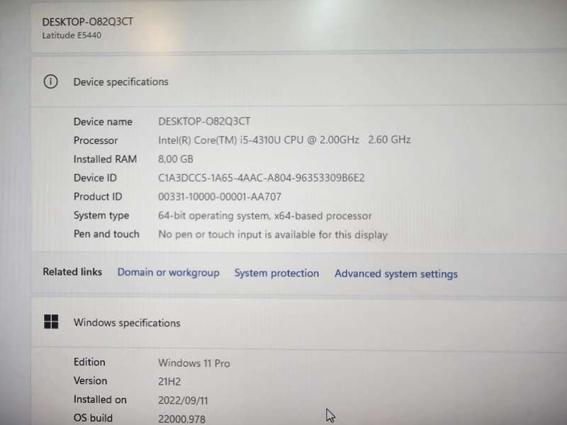 Dell Latitude E5440 i5-4310U 8GB RAM 128GB SSD - Needs a new screen and battery