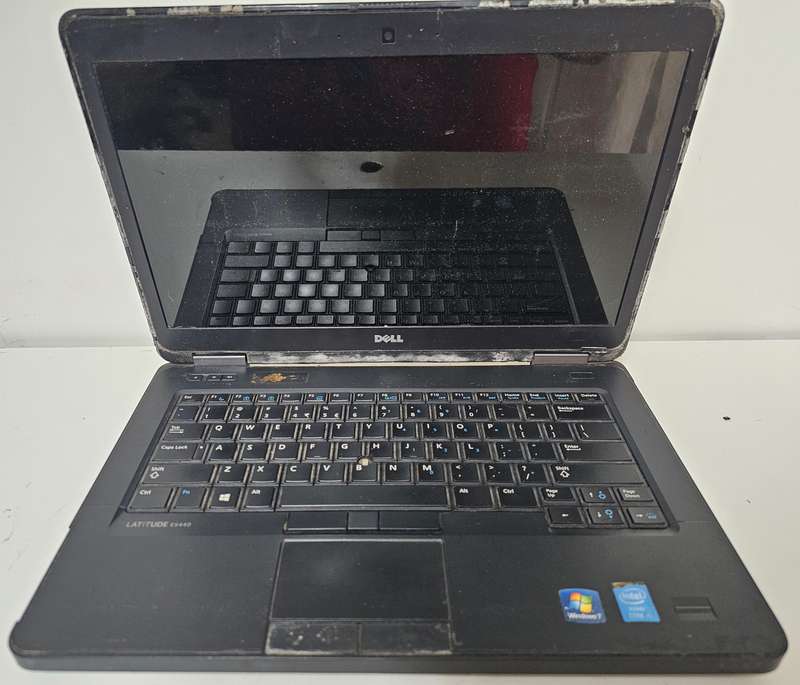 Dell Latitude E5440 i5 - Spares or Repairs