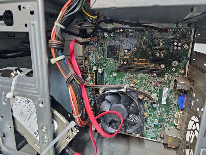HP Pro desktop - Celeron G1620 4GB RAM 1TB HDD