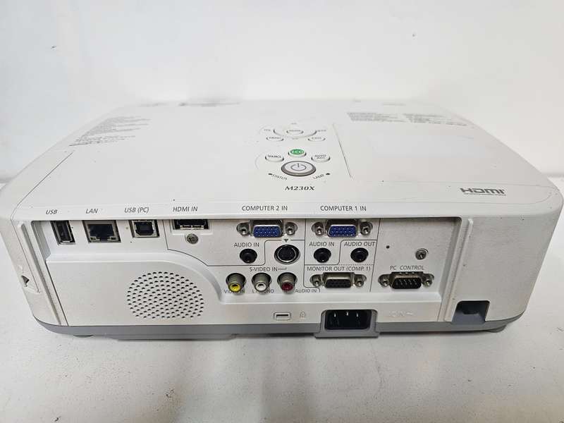 NEC M230X Projector (91% lamp life remaining)