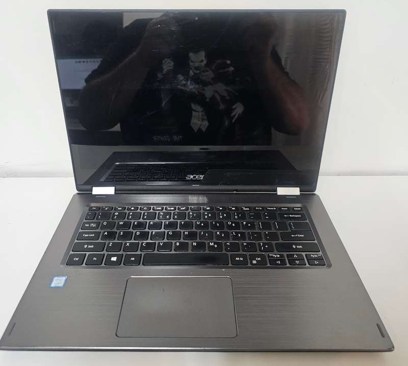 Acer Spin 3 i5 8th Gen  Tested Dead, Cracked Touchscreen, Sold As Is