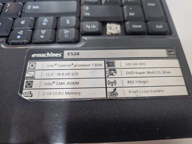 eMachines E528  Powers On, No Display (Internal/External), No LCD or Bezel  Sold As Is