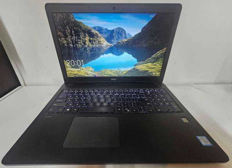 Dell Latitude 3580 i5-7200 8GB RAM 256GB SSD !Needs new battery!