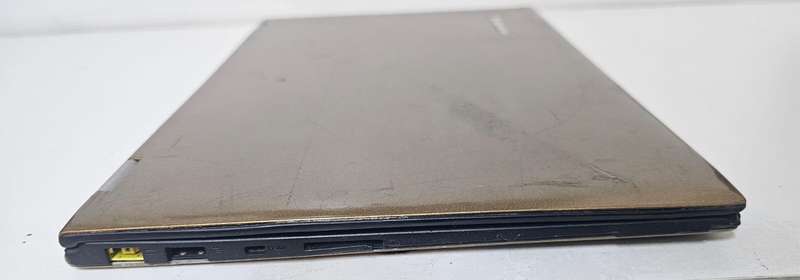 Lenovo slim i7 touchscreen laptop  for spares or repairs, dead, no power, unknown model