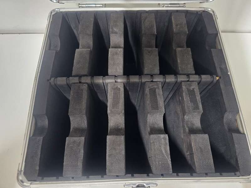 Heavy-Duty Aluminium HDD Storage Case  Holds 10 Drives!