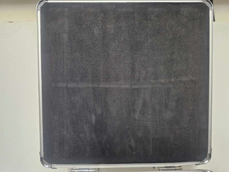 Heavy-Duty Aluminium HDD Storage Case  Holds 10 Drives!