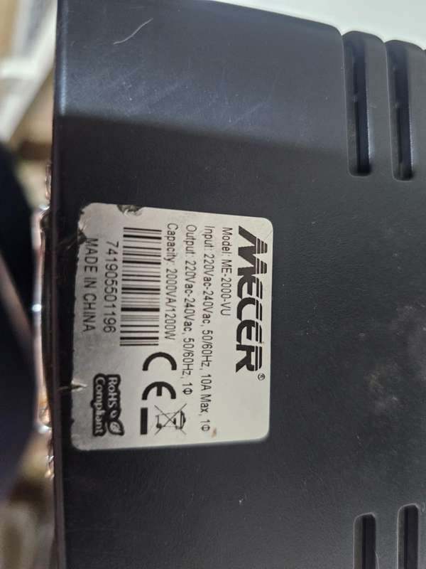 Mecer 2000VA UPS  For Spares or Repairs