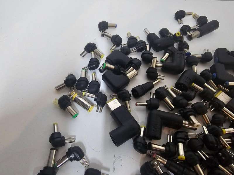 Universal Power Adapter Plugs  Mixed Sizes & Types!