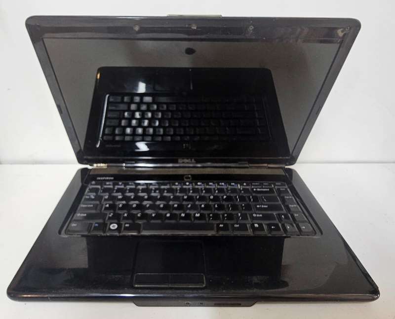 Dell Inspiron 1545  Classic Blue Laptop  For Spares or Repairs