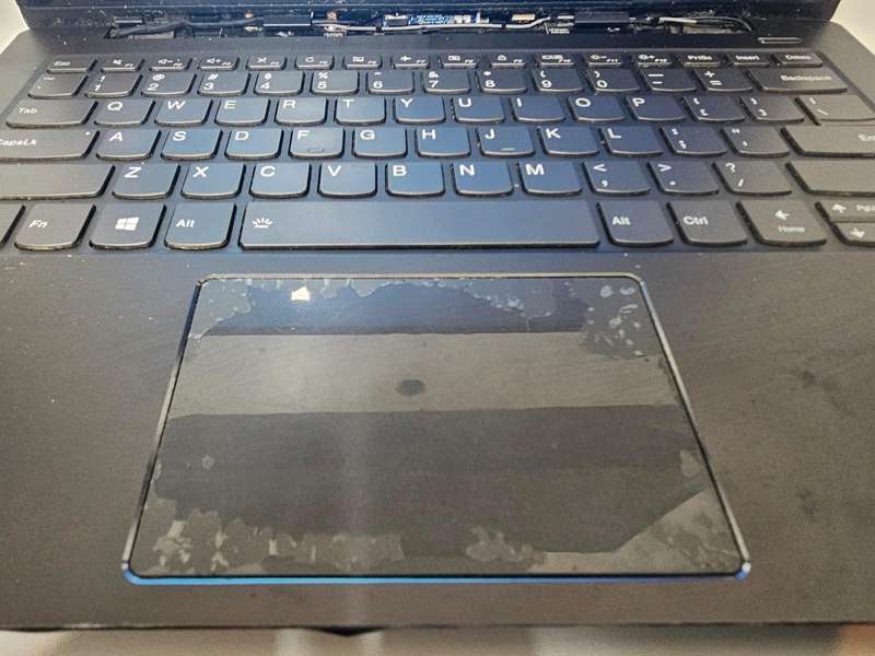Lenovo Ideapad 530s  i7 8th Gen | 8GB RAM | 256GB SSD | Cracked Touchscreen  for spares or repair