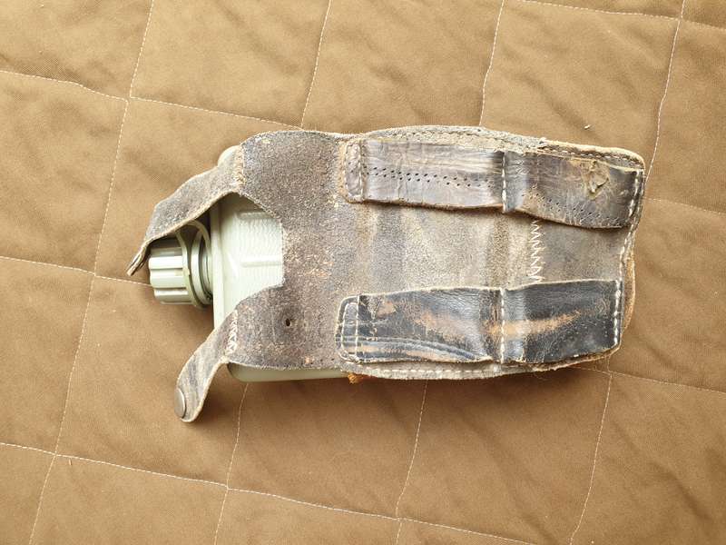 original SWA/Angola bushwar period terr used hand-made leather canteen carrier and Yugo canteen