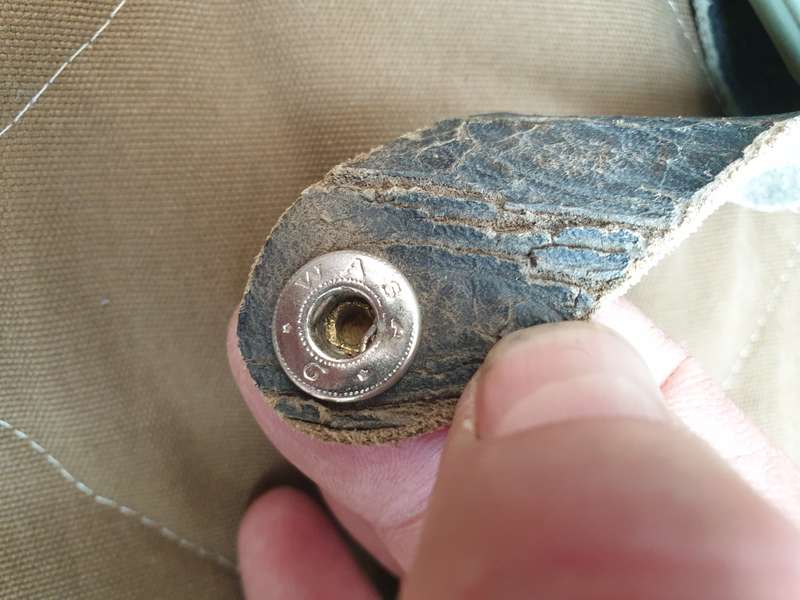 original SWA/Angola bushwar period terr used hand-made leather canteen carrier and Yugo canteen