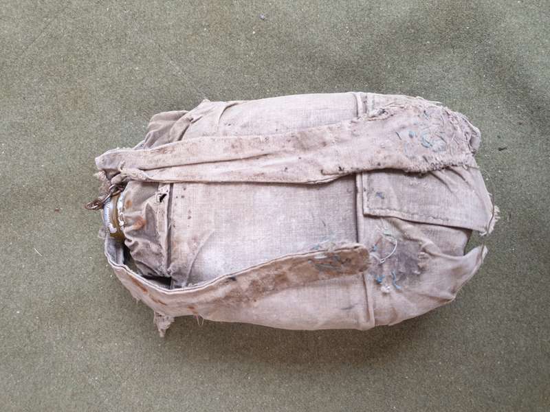 Freedom fighter/terr used original USSR/Russian "bostiet" metal canteen & handmade cover -border war