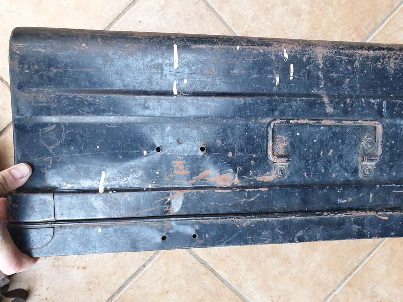 original Rhodesia era Soldiers' pers "kit" trunk (large metal item)