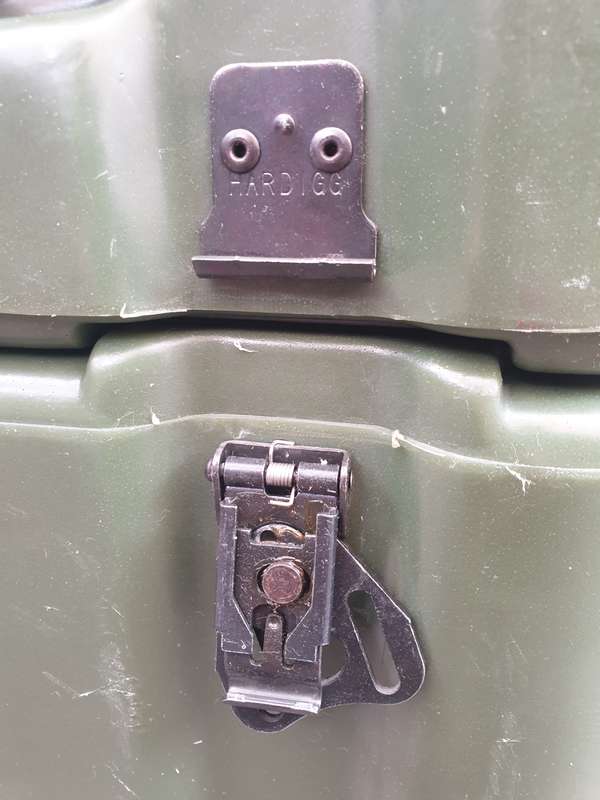 original US made HARDIGG quality hard-case (protective) olive green ex US MIL 48cm X 48cm x 35cm nr2