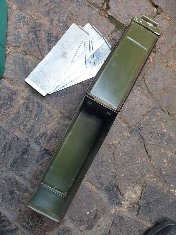 original SADF era SWA/Angola bushwar period olive green metal BMG/LMG ammo "ready" 200rds carry box