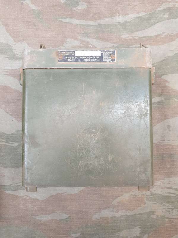 original Rhodesian A-76 VHF man-pack bushwar period portable (section) tactical radio "small means"