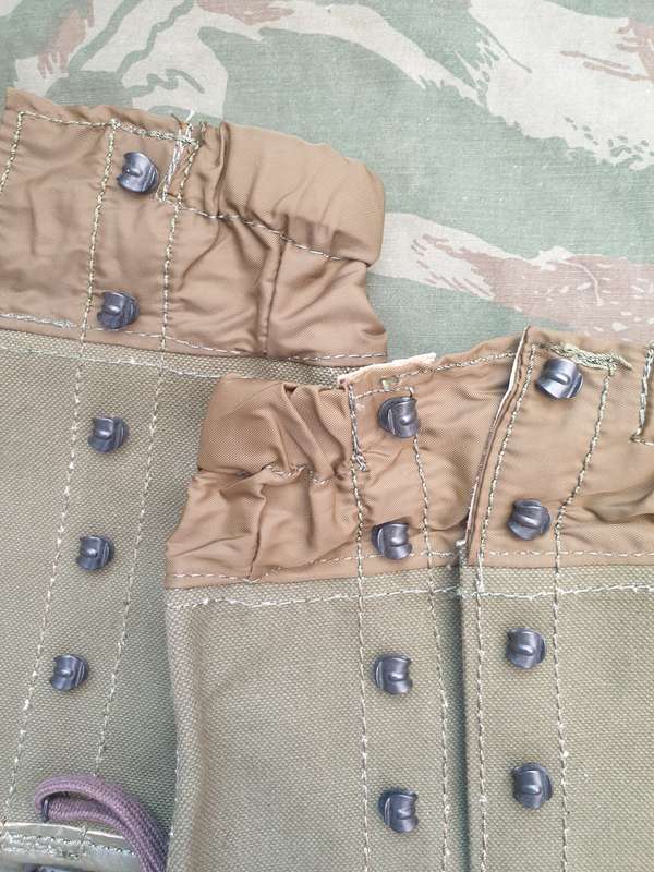 pair Intl mil surplus Italian short anklets/gaitors/leggings leather & nylon & canvas as new large