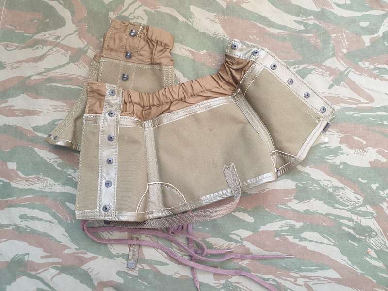 pair Intl mil surplus Italian short anklets/gaitors/leggings leather & nylon & canvas as new large