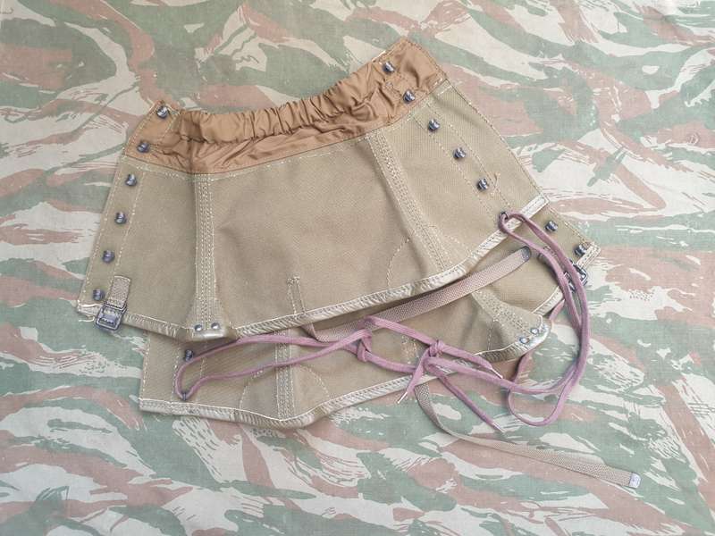 pair Intl mil surplus Italian short anklets/gaitors/leggings leather & nylon & canvas as new large