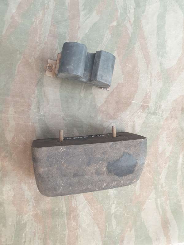 original SWA/Angola bushwar period SADF vehicle rifle mount (eg. in buffel) stock base& barrel clamp