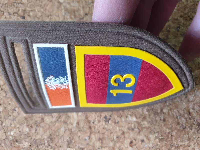 Scarce SADF era 100% original 13 Engineer squadron nutria tupper unit flash for "browns" field-dress