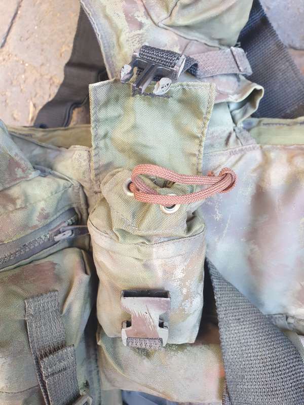 100% original Recce (SA SF) issued modern circa early 2000s type Niemoller olive green battle-jacket