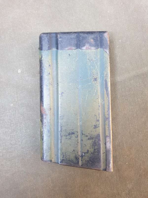 100% original Rhodesian bushwar era FN FAL original ("baby-poop") camo paint 20rd magazine dd 68 (?)