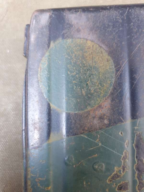 100% original Rhodesian bushwar era FN FAL original ("baby-poop") camo paint 20rd magazine dd 68 (?)